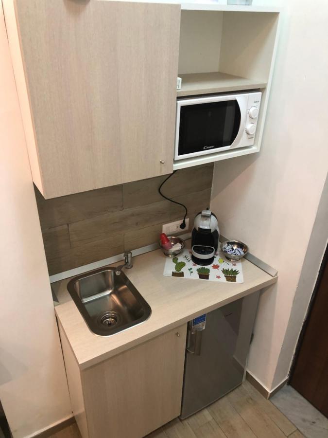 la Casina di Lia in Via dei Tribunali Napoli Esterno foto